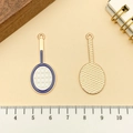 Gouden tennisracket hanger met blauw en wit email voor doe-het-zelf sieraden maken - Badmintonracket (21728) / 38x16mm / Witte Emaille