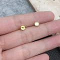 Golden round magnetic clasp with white shell inlay for DIY jewelry bracelet - Gold Cylinder Shape (19846)