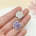 Détail de pendentifs patte à paillettes mauves en alliage argenté pour la création de bijoux - Base Argentée Paillettes Violettes (23335)