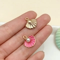 Pink enamel seashell pendant with faux pearl and golden alloy scallop charm for DIY jewelry - Rose Pink (23200)