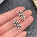 Dettaglio di ciondolo a forma di abaco vintage in argento per creazione gioielli fai da te - Piccolo Abaco Vintage (23367)