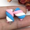 Rosa und blaue Harz-Marshmallow-Anhänger mit Silberringen für DIY-Schmuckherstellung - Rosa Blau Weiß Spiral Marshmallow (16417)