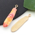 Pendentif plume en alliage DIY avec émail orange vif et finition en or rose - Plume Émaillée Dégradé Orange-Rouge