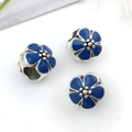 Tres cuentas de flores en esmalte azul para pulseras DIY en aleación plateada brillante - Estilo Esmaltado Azul Oscuro (13184) / Azul marino