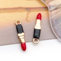 Colgantes de pintalabios en aleación dorada y esmalte para bisutería DIY y adornos de calzado - Lápiz Labial de Esmalte Rojo Brillante (12288) / 4x19mm