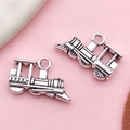 Dampflokomotive Anhänger aus Zinklegierung in Antik-Silber für DIY-Schmuckstücke - Antiksilber Zinklegierung Lokomotive (11238)