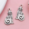 Antique silver cat-shaped alloy pendant charms for DIY jewelry making in a pair - Animal Cat (17323)