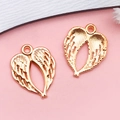 Coppia di ciondoli a cuore con ali d'angelo oro vintage per creazione gioielli fai-da-te - Piccole Ali di Cuore (18323)
