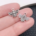 Pendentifs abeille en argent vintage pour bijoux DIY avec motifs d'ailes détaillés - Forme de Petite Abeille (9185)
