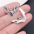 Antiek zilveren vleermuis bedeltjes voor DIY sieraden met realistische vleugels - Grote Vleermuis Stijl (4081)