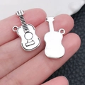 Mini-Gitarrenanhänger aus Silberlegierung für DIY-Schmuck und Halskettenanhänger - Antiksilber Gitarre (15757)