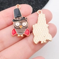 Macro view of owl enamel alloy pendant with gentleman hat showing front and back details - Gray Owl With Magic Hat (19337)