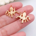 Pendentifs poulpe en or rose pour bricolage avec détails texturés et anneaux de suspension - Pendentif Pieuvre Mignonne (20706)