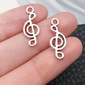 Vintage silver alloy G-clef musical note charm for DIY jewelry making and necklaces - Antique Silver Small Treble Clef (6401)