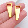 Mini pendentif scie dorée pour création de bijoux DIY et accessoires collier - Scie Outil Or Antique (20385)