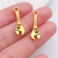 Paire de breloques dorées en forme de clé à molette pour la création de bijoux - Clé Outil Or Antique (20395)