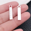 Pendentif bricolage argenté avec mini règle graduée et breloque pour bijoux DIY - Règle Outil de Remise des Diplômes (20216)