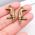 Mini-Bohrer-Anhänger aus Bronze-Legierung für DIY-Schmuck und Schlüsselanhänger - Schlagbohrer-Stil (17391)