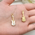 Gitaar hanger in wit emaille en goudkleurig metaal voor DIY-sieraden maken - Gitaar Stijl (19457) / 1 Stuk (27x9mm) / Wit
