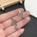 Detalle de colgantes de serpiente en aleación plata antigua para artesanía de joyas DIY - Pequeña Serpiente Curvada (21408) / 31x14mm