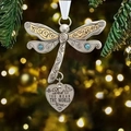 Detalle de adorno de libélula con diamantes azules y colgante conmemorativo papá - Corazón Padre