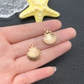Pendentif coquillage or KC minimaliste avec rayures pour colliers bijoux DIY - Coquillage Océan (18281)