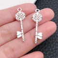 Silver vintage openwork key pendant with intricate floral patterns for DIY jewelry making - Bright Silver Vintage Pattern Key (20974)