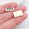 Roze emaille toetsenbord bedeltje met gouden basis en ophangoog voor DIY-sieraden - Piano