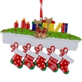 Pendaglio camino natalizio in resina con 5 calze rosse e candele per decoro dell'albero - Stile Calze Natale D