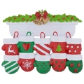 Décoration de gants de Noël avec 10 moufles rouges et vertes, houx et clochettes d'or - Breloques de Gant (10 Pcs)