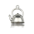 Gros plan du pendentif théière vintage en alliage argenté avec finition rustique - Théière Alice (b362)