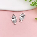 Vintage owl charms in alloy for DIY jewelry necklaces with intricate feather textures - Double-sided Owl Style (4953)