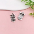 Antique silver owl charm pendant for DIY jewelry making in a minimalist aesthetic - Vintage Owl Style (B326)