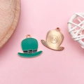 Ciondolo a cilindro verde portafortuna in lega dorata con smalto per gioielli DIY - Cappello Irlandese Fascia Nera (18561)