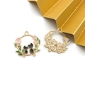 Gold cat tulip pendant with black cats, pink flowers, and white rhinestones decoration - Round Frame Black Cat (16705)