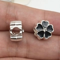 Ciondolo a fiore in argento con smalto nero e cristallo per bracciali e gioielli DIY - Nero