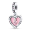Nahaufnahme des herzförmigen Silberanhängers mit rosa Emaille und Zirkoniasteinen - Rosa Emaille Herz Zweiteiliges Set Anhänger (PAC321)