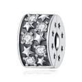 Primer plano de abalorio de plata con estrellas en relieve y circonitas brillantes - Abalorio Fijo Vintage Incrustado Separador de Estrellas (OTC1010)