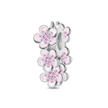 Dettaglio del ciondolo in argento con tre fiori di ciliegio in smalto rosa e zirconi - Stopper Grappolo Di Fiori