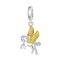 Vue détaillée d'une breloque Pégase en argent avec des ailes dorées pour bracelet - Style Pégase (OTC1102)
