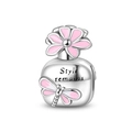 Détail du pendentif flacon de parfum argenté avec fleur en émail et libellule - Charm de Flacon de Parfum Floral (PAC1668)