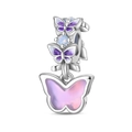 Makroaufnahme von Silber-Schmetterling-Charm mit lila Emaille und Zirkon-Details - Romantischer Schmetterlingsanhänger (PAC1855)