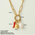 Collana a graffetta dorata con peperoncino rosso, lucchetto d'oro e perla d'acqua dolce - Serratura quadrata
