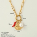 Collana in acciaio inossidabile dorato con ciondoli a peperoncino, conchiglia e perla - Stile Conchiglia (877)