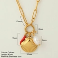 Collana in acciaio inossidabile dorato con peperoncino, conchiglia e perla barocca, 40cm - Stile Conchiglia (1862)
