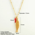 Collana in acciaio inossidabile dorato con ciondolo a pesce e piccolo peperoncino rosso - Pesce (25160G)