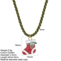 Collier avec pendentif botte de Noël sur cordon vert et détails en émail rouge - Style Chaussette de Noël(G30)
