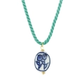 Handgemaakte keramische tulpenketting met blauw patroon en groen gevlochten koord - Groene Stijl (G2)