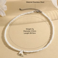Minimalistische witte kralenketting met roestvrijstalen letter A-hanger en 39+5cm lange ketting - A (SHNK2434)