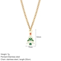 Gouden roestvrijstalen ketting met een feestelijke gekleurde kerstboom emaille hanger - Kerstboom Stijl (G2)